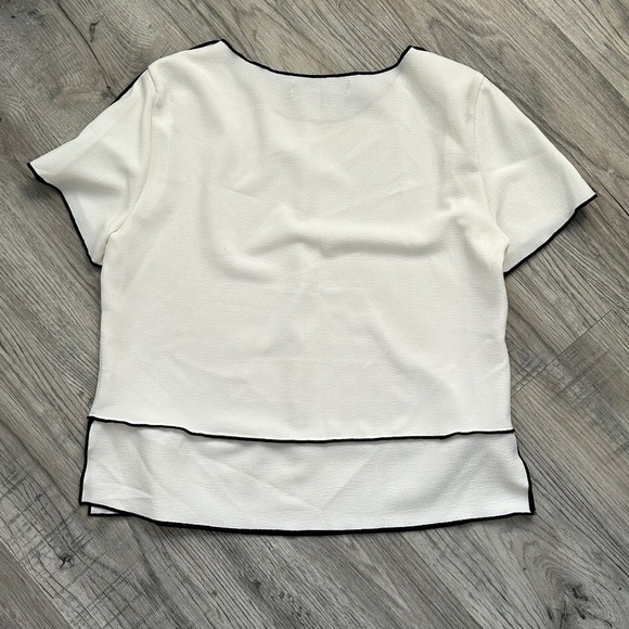 Zara Basic White Blouse w/Black Outline Sz L - Picture 2 of 9
